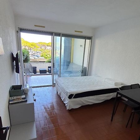 Studio 137 Port Camargue, Piscine, Climatisation, 4 Personnes Le Grau-du-Roi Εξωτερικό φωτογραφία